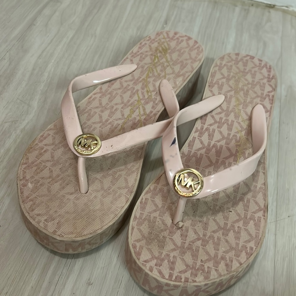 Micheal kors sandals